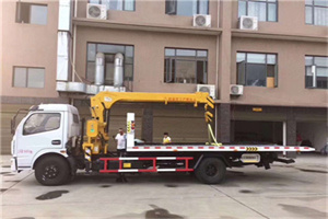 册亨附近汽车轮胎更换